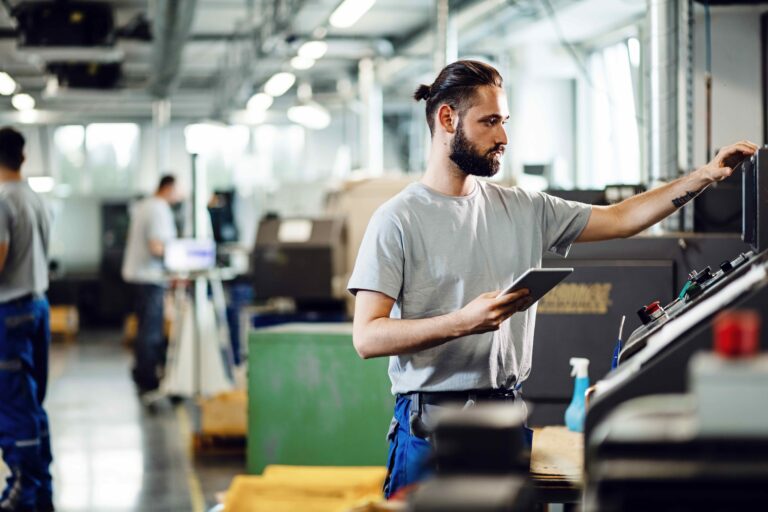 Choisir Alternance Etudiant Maintenance Industrielle